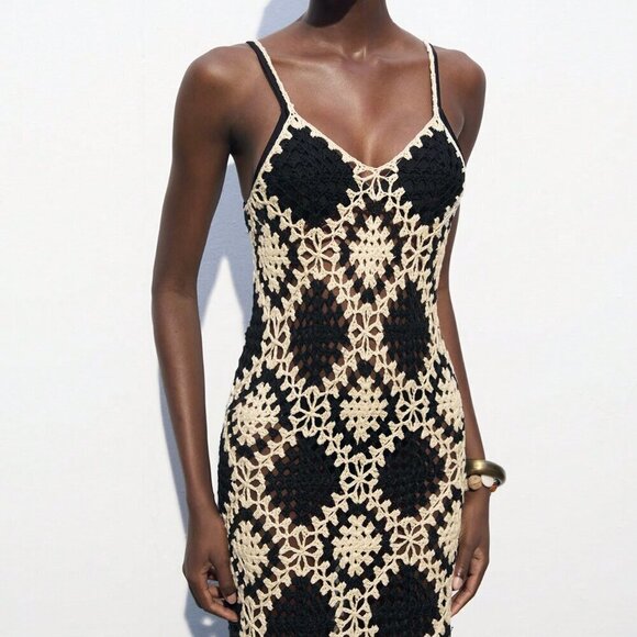 Black and White Party Women's Contrast Color Crochet Knit Sweater Dress - Picture 4 of 8